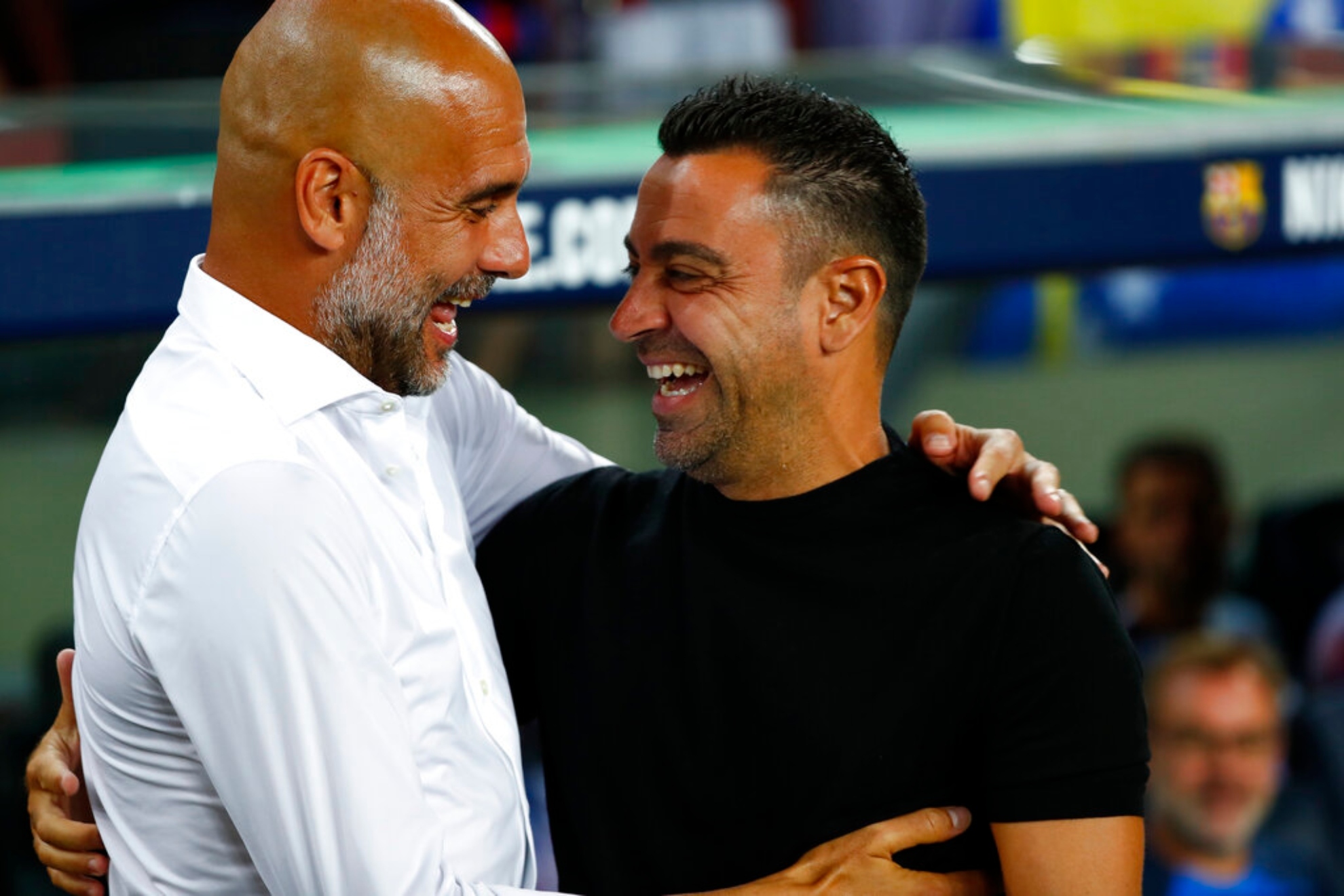 Pep Guardiola saluda a Xavi Hernndez