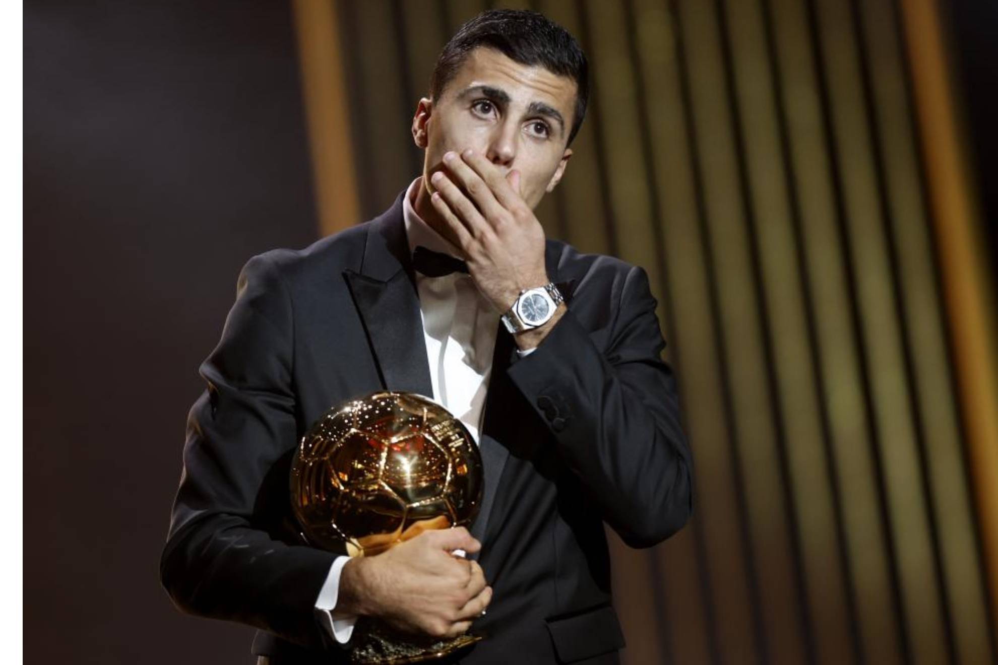 Rodrigo, con el Balón de Oro