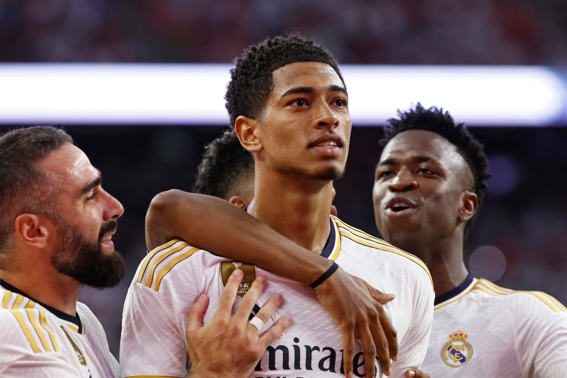 Vinicius, junto a Bellingham y Carvajal en una celebración.